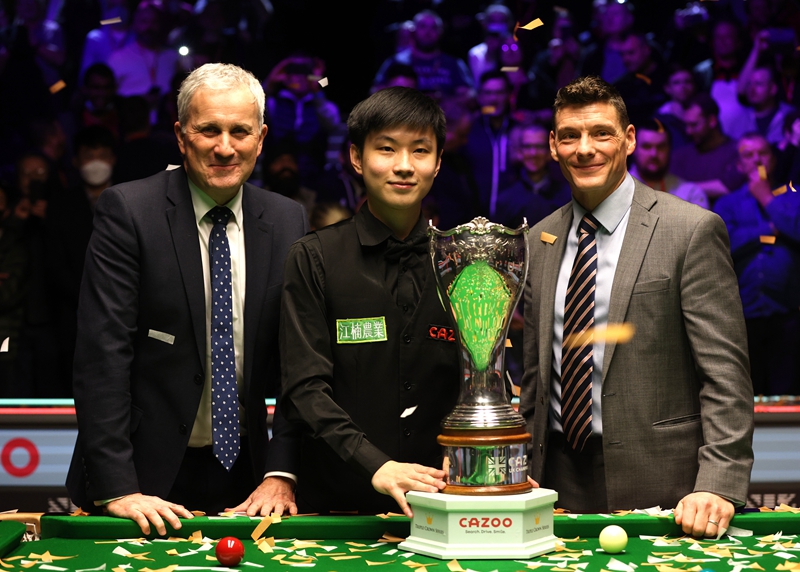 过8记三分 过8记三分