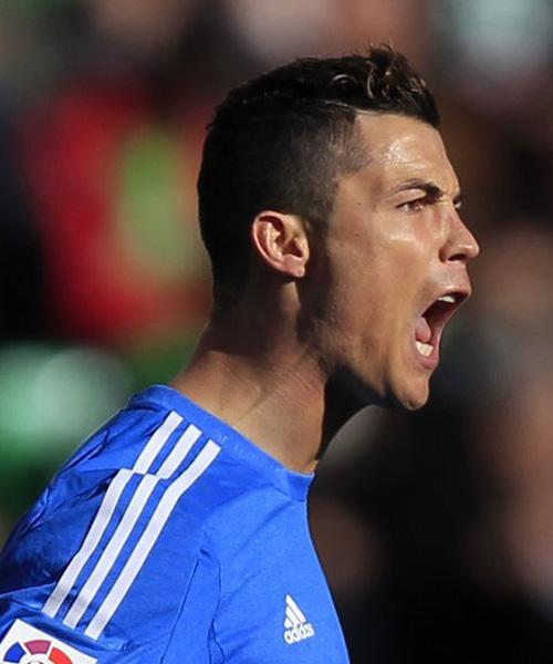 湖人多次完 湖人多次完