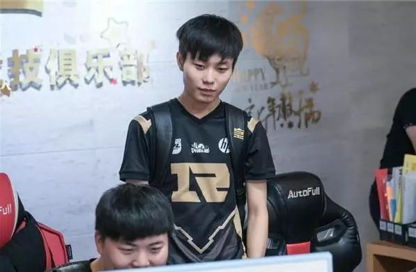 虚假棋牌平 虚假棋牌平